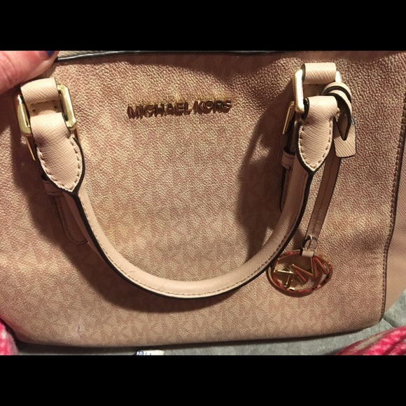 MK purse - Picture 3 of 4